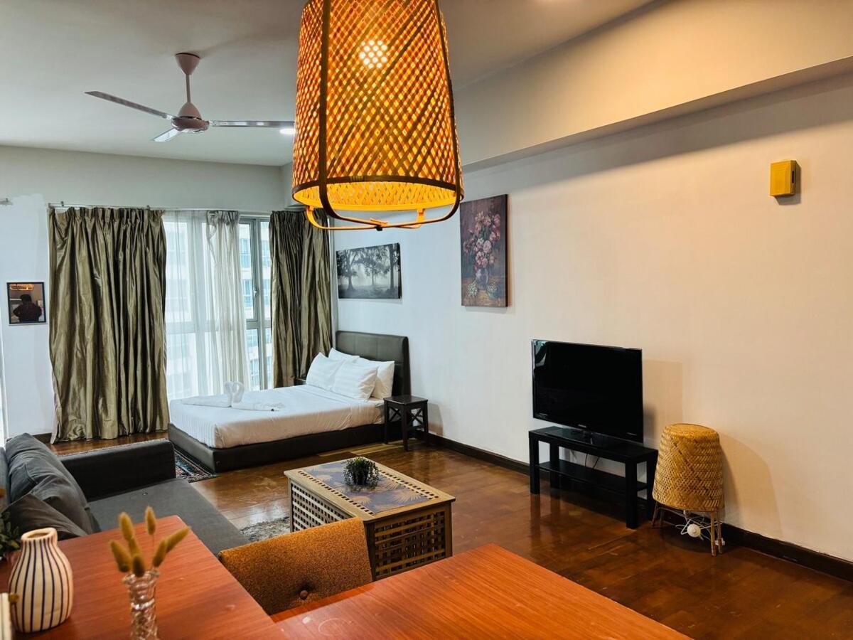 Regalia Upper View By Willow Homes Kuala Lumpur Room photo