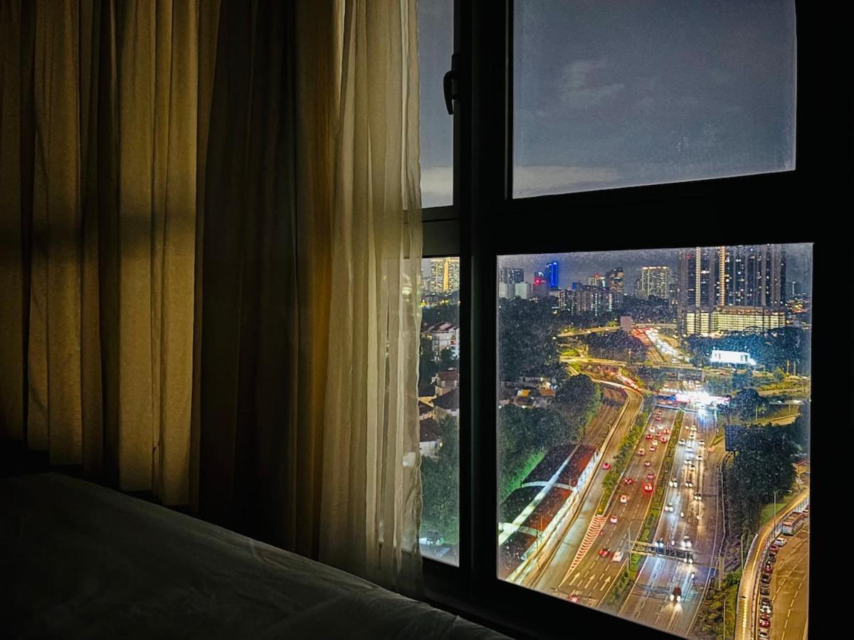 Regalia Upper View By Willow Homes Kuala Lumpur Room photo